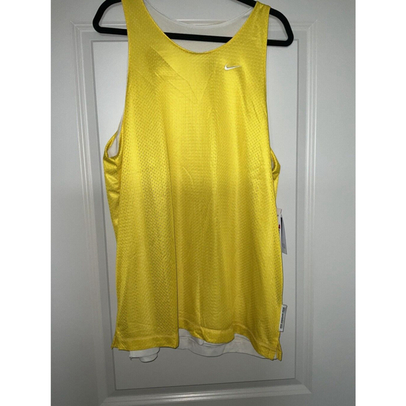 Nike Standard Issue Reversible Basketball Jersey DQ5731-735 Yellow White Large - Picture 1 of 11